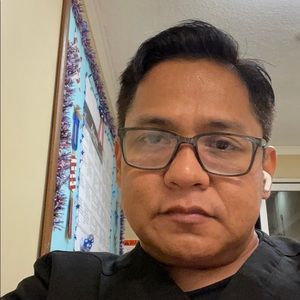 Meet your Posher, Christopher